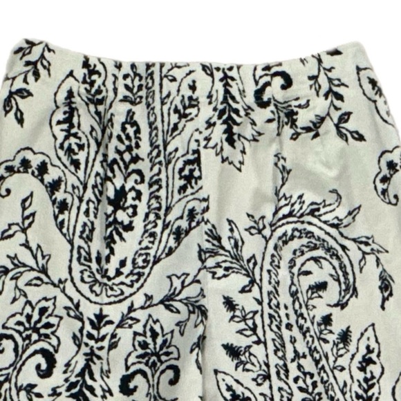 TALBOTS Petite Dress Pant Straight Leg Trouser Beige Black Damask Sz 10/12 - Picture 8 of 11